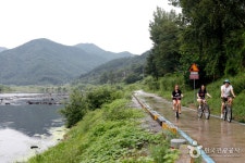 섬진강 자전거하이킹 레저스포츠 정보와 주변 관광 명소 및 근처 맛집 여행 정보