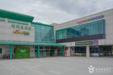 무주 산골영화관 - 주변 여행 및 근처 관광 명소 - 국내 여행 정보와 관광 명소 정보