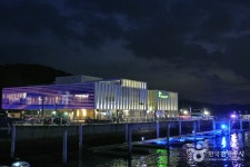 Haeundae Grand Hotel (해운대그랜드호텔) - Accommodation - Korea travel and tourism information