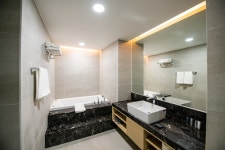 더잭슨나인스호텔 숙박 정보와 주변 관광 명소 및 근처 맛집 여행 정보