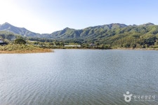 용화저수지 관광 정보와 주변 관광 명소 및 근처 맛집 여행 정보