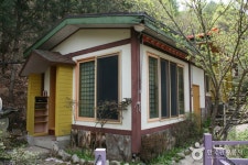 チュホン山荘（주홍산장） - レストラン - 韓国旅行・観光情報