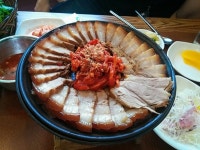 홍두깨칼국수 음식점 정보와 주변 관광 명소 및 근처 맛집 여행 정보