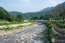 지장계곡 관광 정보와 주변 관광 명소 및 근처 맛집 여행 정보