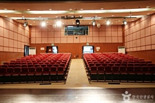 완주향토예술문화회관 문화 정보와 주변 관광 명소 및 근처 맛집 여행 정보
