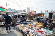 Mercado Folclórico de 5 Días de Bukpyeong (북평민속오일장 (3, 8일)) - Compras - los viajes e información turística de Corea