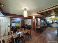 정통곰탕집 음식점 정보와 주변 관광 명소 및 근처 맛집 여행 정보