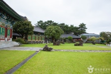 월정사(제주) 관광 정보와 주변 관광 명소 및 근처 맛집 여행 정보