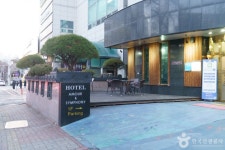 아모르앤심포니호텔 숙박 정보와 주변 관광 명소 및 근처 맛집 여행 정보