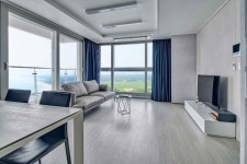 컨피네스 오션 스위트 호텔 숙박 정보와 주변 관광 명소 및 근처 맛집 여행 정보