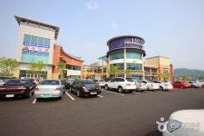 Lotte Premium Outlets - Gimhae Branch (롯데프리미엄아울렛 (김해점)) - Shopping - Korea travel and tourism information