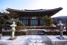 碑岩寺（世宗）（비암사（세종）） - 観光 - 韓国旅行・観光情報