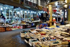 무학시장 쇼핑 정보와 주변 관광 명소 및 근처 맛집 여행 정보