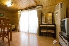 롱비치펜션 숙박 정보와 주변 관광 명소 및 근처 맛집 여행 정보