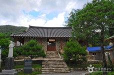 하우현성당 관광 정보와 주변 관광 명소 및 근처 맛집 여행 정보