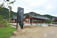 Historic Site of Gosan Yun Seondo (고산 윤선도 유적지) - Sightseeing - Korea travel and tourism information