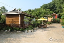 바위샘펜션 숙박 정보와 주변 관광 명소 및 근처 맛집 여행 정보