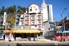 모아모텔 숙박 정보와 주변 관광 명소 및 근처 맛집 여행 정보