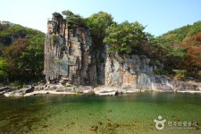 Eight Scenic Views of Danyang (단양 팔경) - Sightseeing - Korea travel and tourism information