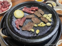 안심농장직영식육식당 음식점 정보와 주변 관광 명소 및 근처 맛집 여행 정보