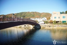 용화마을 관광 정보와 주변 관광 명소 및 근처 맛집 여행 정보