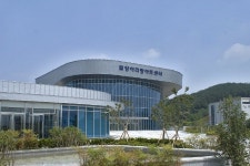 밀양아리랑아트센터 - 주변 여행 및 근처 관광 명소 - 국내 여행 정보와 관광 명소 정보