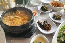 정현횟집 음식점 정보와 주변 관광 명소 및 근처 맛집 여행 정보