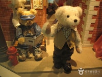 Teddy Bear Museum Jeju (테디베어뮤지엄제주) - Culture - Korea travel and tourism information