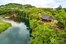 Jukseoru Pavilion (삼척 죽서루) - Sightseeing - Korea travel and tourism information