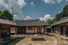 Chungju Wildflowers and Old House Excursion [Korea Quality] (충주야생화와 고택나들이[한국관광 품질인증]) - Accommodation... 
