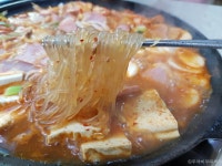 두꺼비부대찌개 음식점 정보와 주변 관광 명소 및 근처 맛집 여행 정보