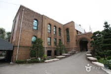 구 서울대학교 본관 관광 정보와 주변 관광 명소 및 근처 맛집 여행 정보