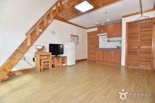 화이트캐빈 숙박 정보와 주변 관광 명소 및 근처 맛집 여행 정보