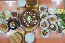 왕릉숯불갈비 음식점 정보와 주변 관광 명소 및 근처 맛집 여행 정보