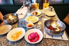 밥상위의한우 음식점 정보와 주변 관광 명소 및 근처 맛집 여행 정보