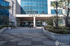 성남시 중원도서관 문화 정보와 주변 관광 명소 및 근처 맛집 여행 정보
