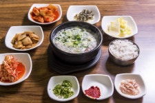 용궁식당 음식점 정보와 주변 관광 명소 및 근처 맛집 여행 정보