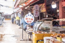 신성종합시장 쇼핑 정보와 주변 관광 명소 및 근처 맛집 여행 정보