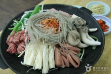 평화문화진지 - 주변 여행 및 근처 관광 명소 - 국내 여행 정보와 관광 명소 정보