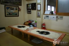 약돌돼지샤브샤브 음식점 정보와 주변 관광 명소 및 근처 맛집 여행 정보