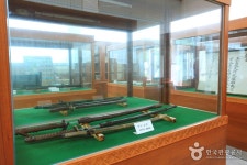 鹿洞書院（녹동서원） - 観光 - 韓国旅行・観光情報