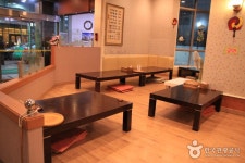 전주돌솥밥 음식점 정보와 주변 관광 명소 및 근처 맛집 여행 정보