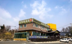 진천 신헌 고가 - 주변 여행 및 근처 관광 명소 - 국내 여행 정보와 관광 명소 정보