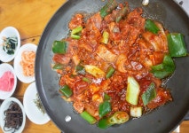 이어도식당 음식점 정보와 주변 관광 명소 및 근처 맛집 여행 정보