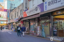 남대문 본동의류상가 쇼핑 정보와 주변 관광 명소 및 근처 맛집 여행 정보