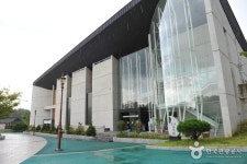 국립 5·18 민주묘지 관광 정보와 주변 관광 명소 및 근처 맛집 여행 정보