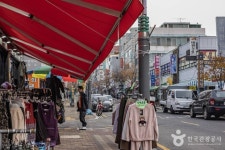 신성종합시장 쇼핑 정보와 주변 관광 명소 및 근처 맛집 여행 정보
