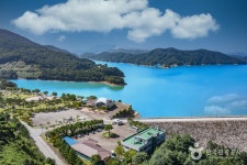 용담호 관광 정보와 주변 관광 명소 및 근처 맛집 여행 정보