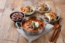 버섯잔치집 본점 음식점 정보와 주변 관광 명소 및 근처 맛집 여행 정보