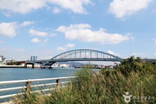 Busandaegyo Bridge (부산대교) - Sightseeing - Korea travel and tourism information